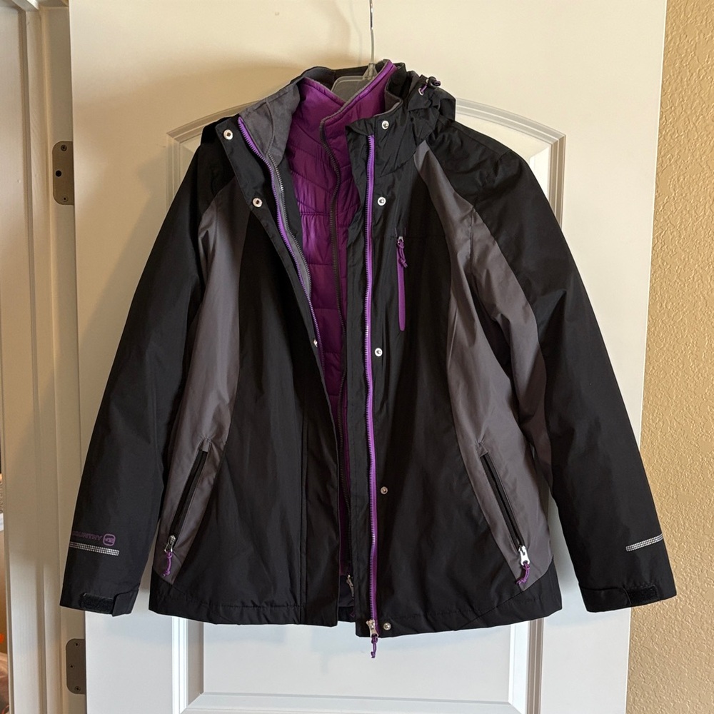 Free Country Black and Purple Ski Jacket